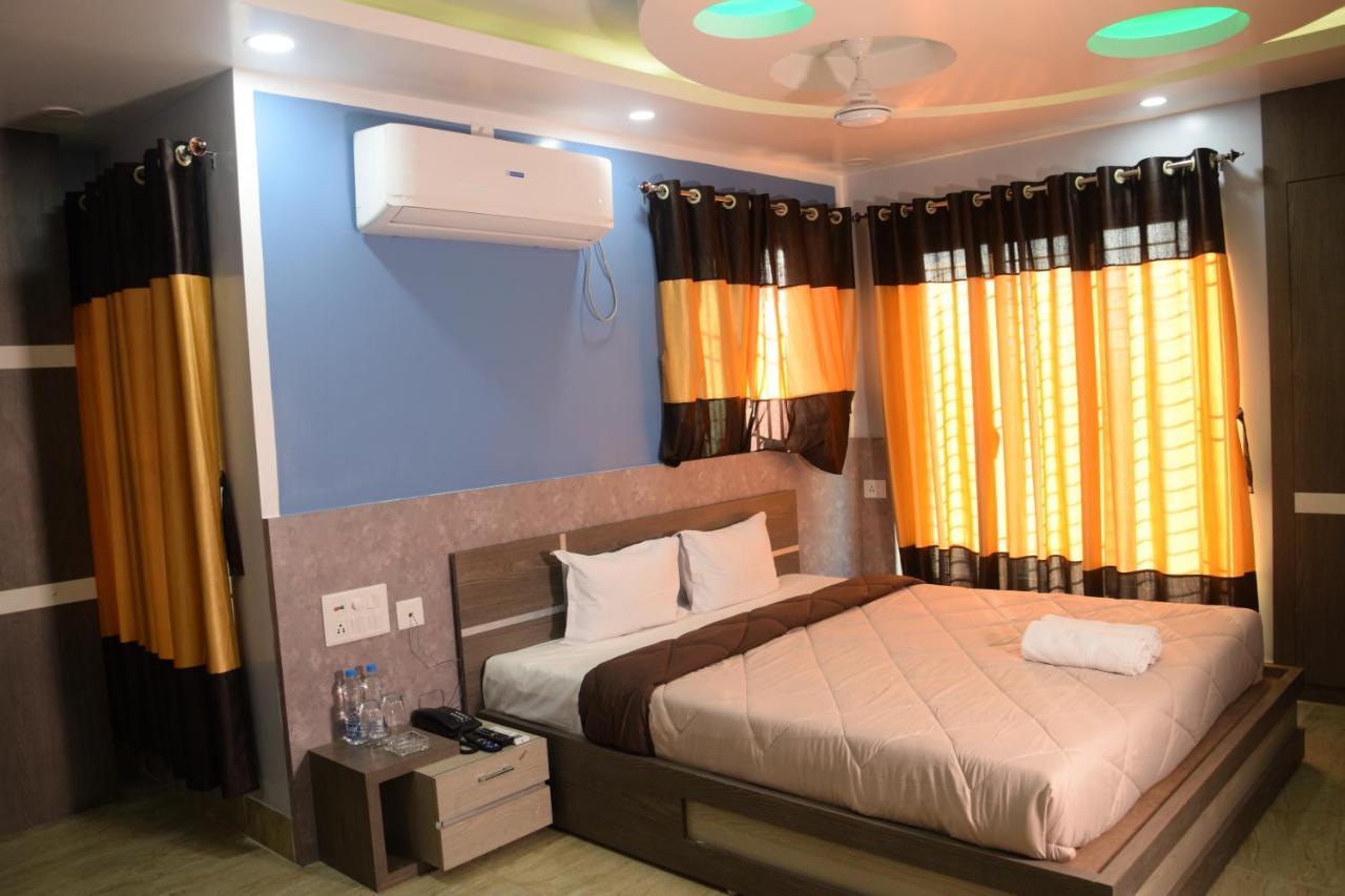 Baharampur Hotel Nandini المظهر الخارجي الصورة