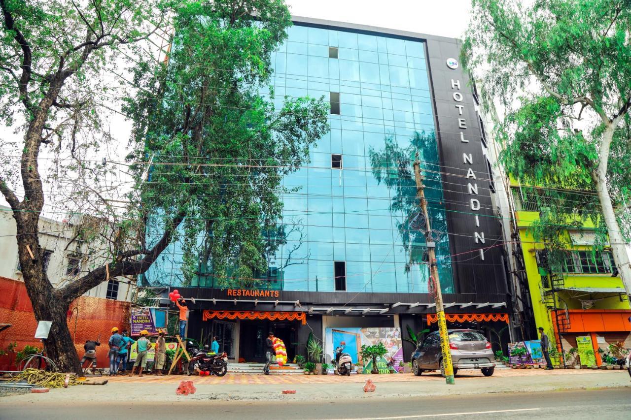 Baharampur Hotel Nandini المظهر الخارجي الصورة